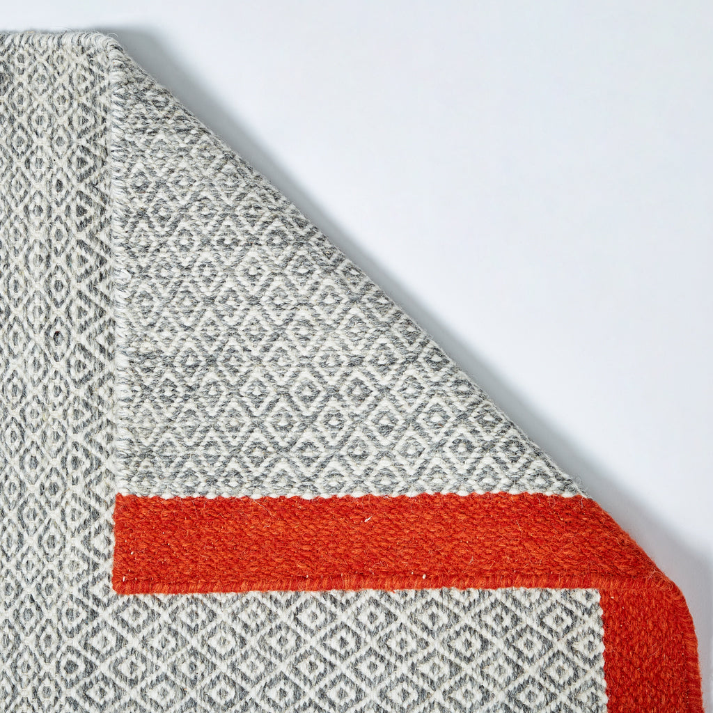 Mini Diamond Ivory & Firecracker Kilim Rug - 200 x 300cm | The
