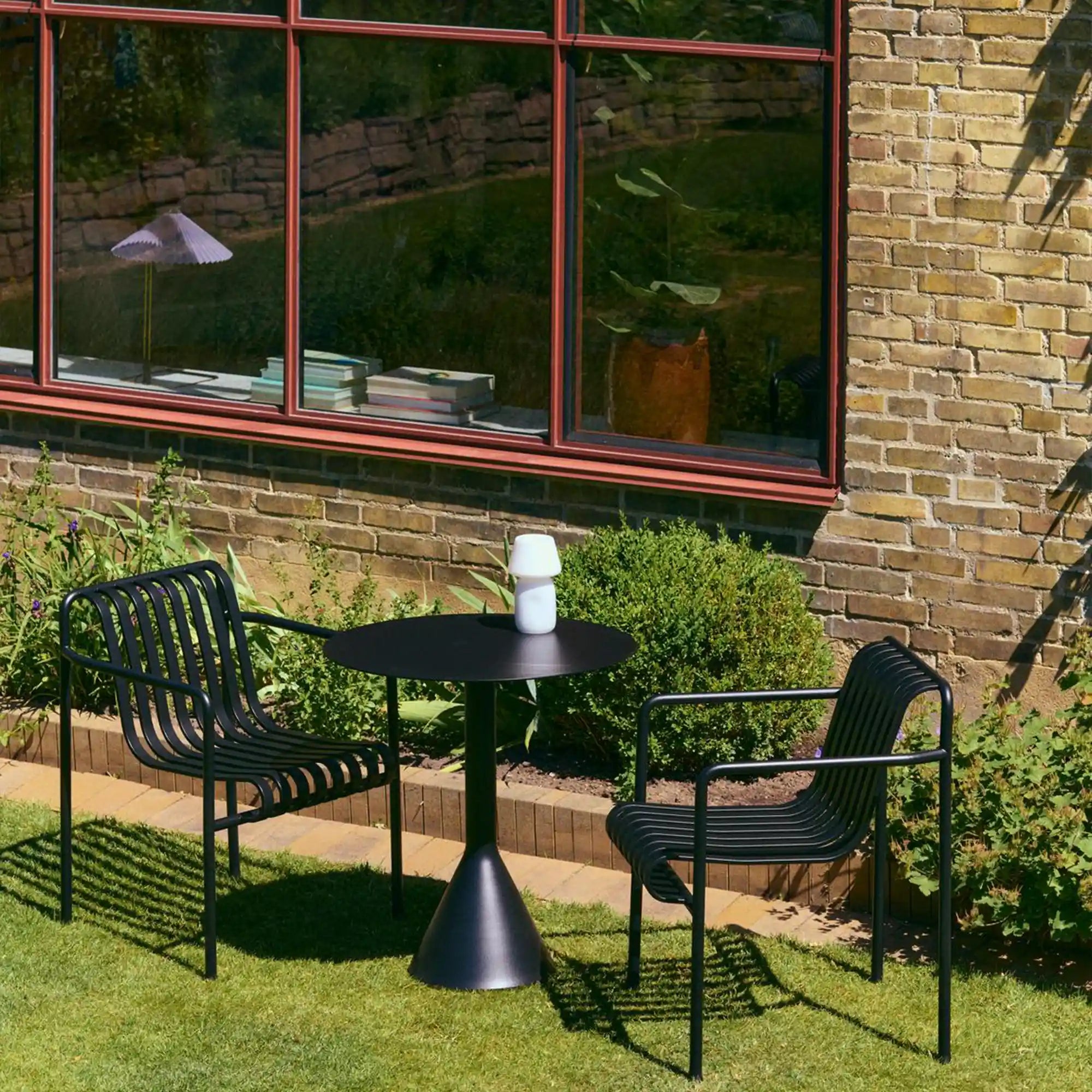 ※都内送料無料 HAY PALISSADE CONE TABLEΦ60xH105 HAY - Palissade Cone High table | Connox