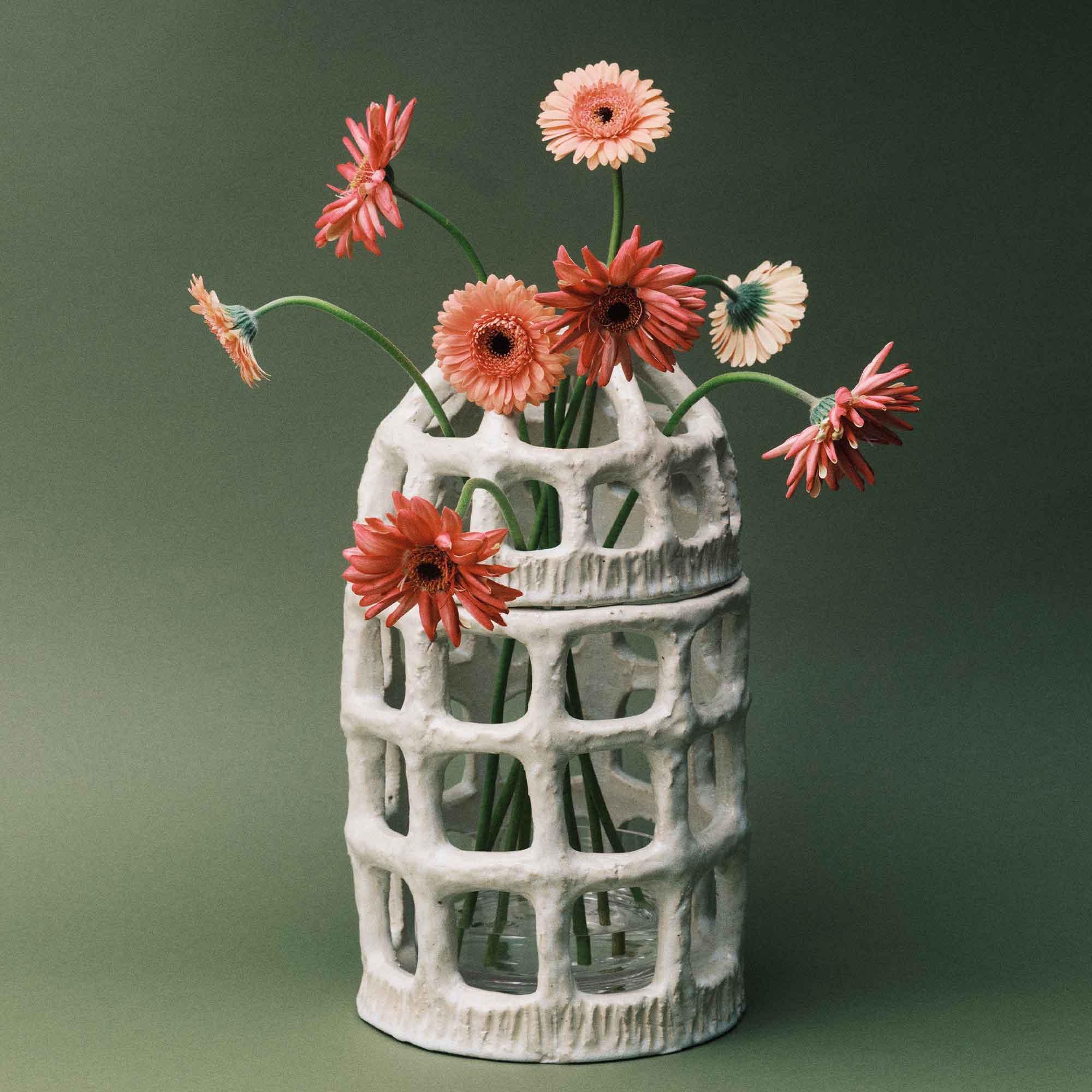 مزهرية بيك فلور – أبيض وردي