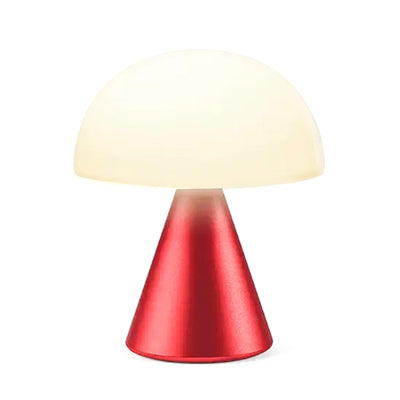 مينا بالحجم المتوسط و اللون الأحمر الداكن